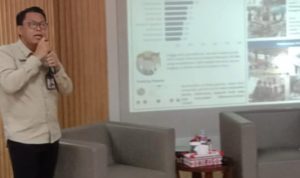 Narasumber ketika memberikan keterangan kepada sejumlah awak media.(Istimewa).