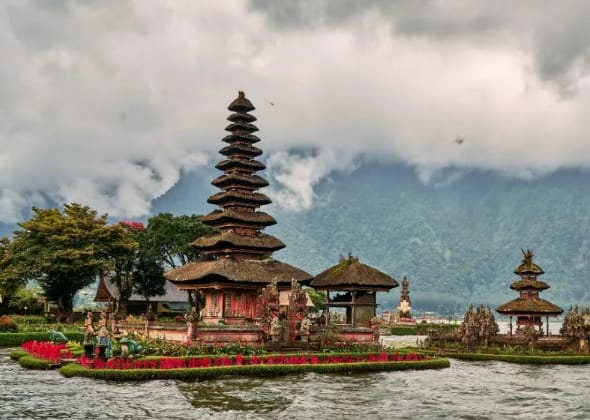 Menikmati Liburan Tak Terlupakan dengan Jasa Bali Tour Terbaik dari Arvi Tours