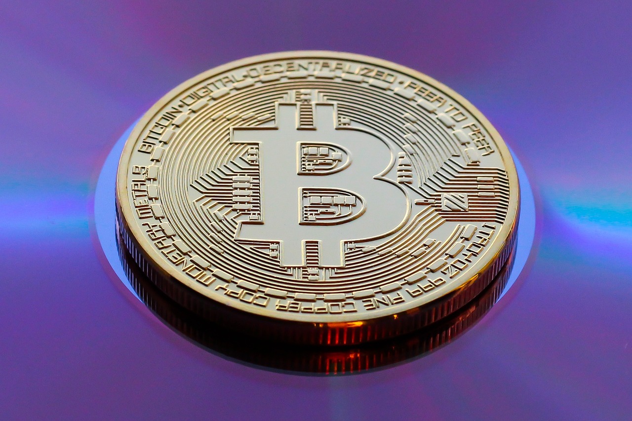 Berita Crypto Hari Ini, Pasar Crypto Turun 4% dalam 24 Jam Terakhir