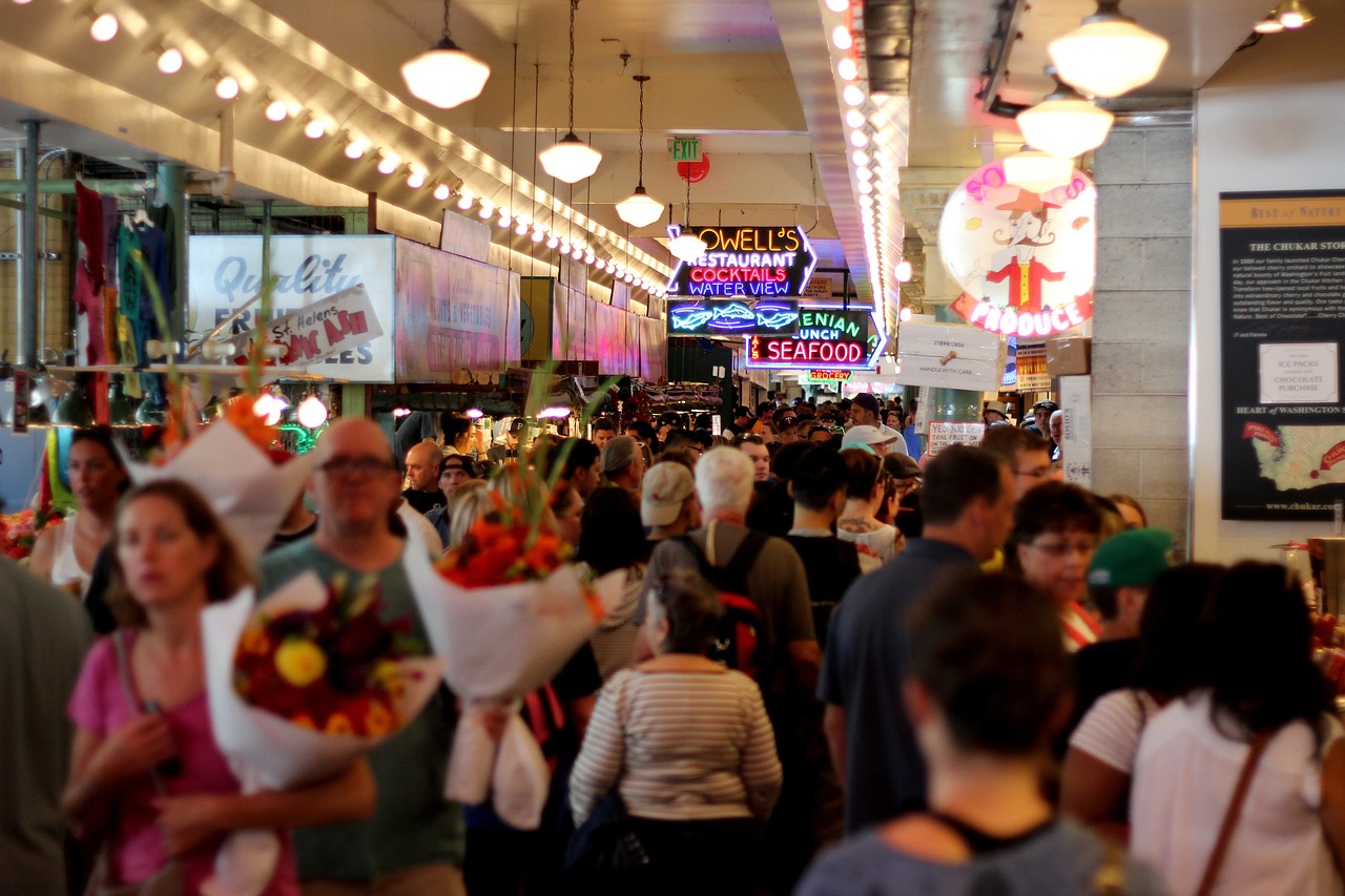 Pesta Diskon Indonesia Shopping Festival 2024 Sambut HUT RI ke-79
