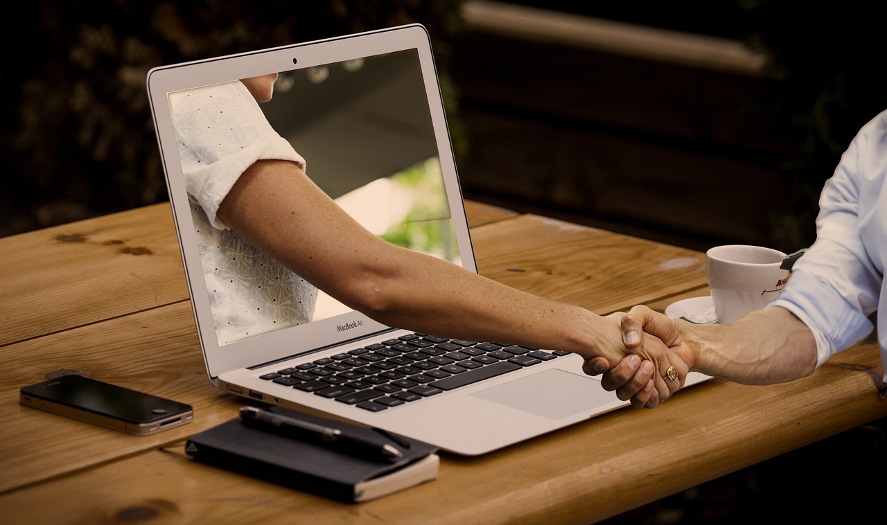 OJK Susun Aturan Baru Pinjaman Online, Warga Bisa Pinjam Hingga Rp 10 Miliar