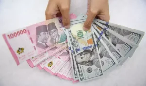 Kurs Rupiah Menguat Terhadap Dolar AS Setelah Polemik RUU Pilkada Mereda