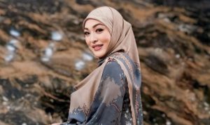 Angelina Sondakh: Mualaf yang Menemukan Ketenangan Hidup melalui Ceramah Inspiratif