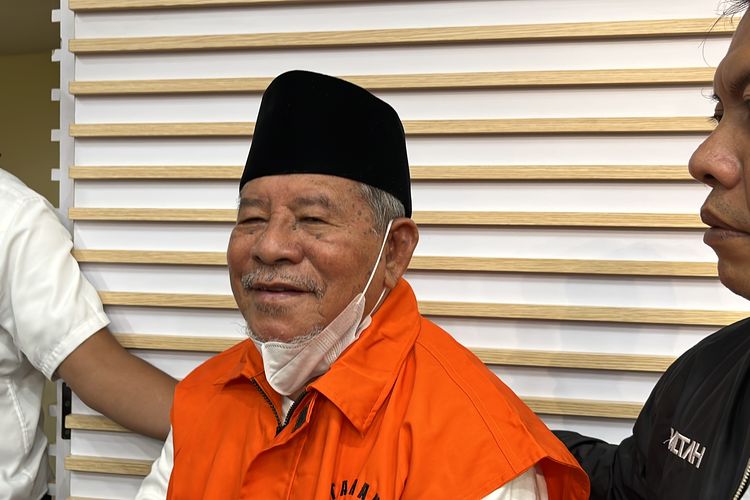 Abdul Gani Kasuba Kembali Disidang Terkait Kasus Korupsi dan Pencucian Uang