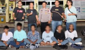 Enam Pelaku Tawuran Bersenjata Tajam di Padang Dipidanakan, Polisi Terus Buru Pelaku Lainnya