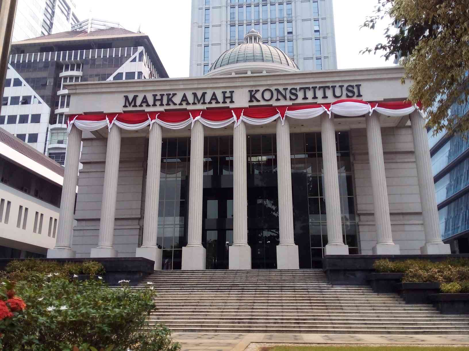 Guru Besar, Akademisi, dan Aktivis '98 Siap Gelar Demo Tolak Revisi UU Pilkada di Mahkamah Konstitusi