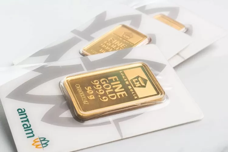 Harga Emas Batangan Antam Tetap Stabil di Rp1.420.000 per Gram