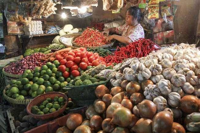 Bapanas Mencatat Fluktuasi Harga Komoditas Pangan