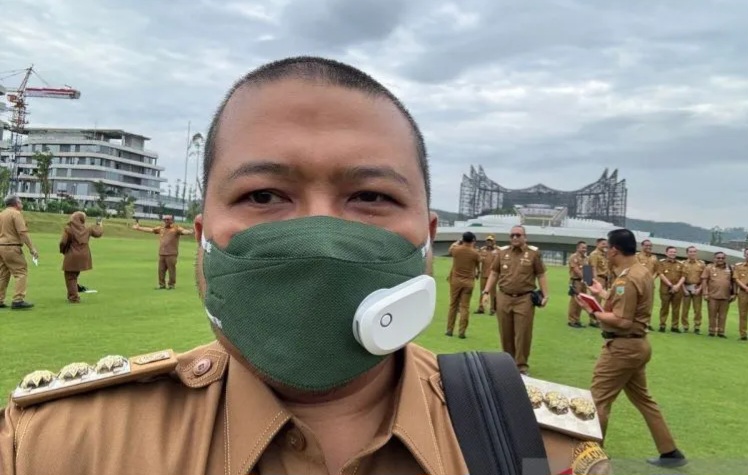 Bupati Tapsel Dolly Pasaribu saat ikut meninjau beberapa pembangunsn di IKN Kalimantan Timur baru-baru ini. Foto : BP/Ist