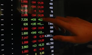 Indeks Harga Saham Gabungan (IHSG) Volatil di Awal Perdagangan Senin
