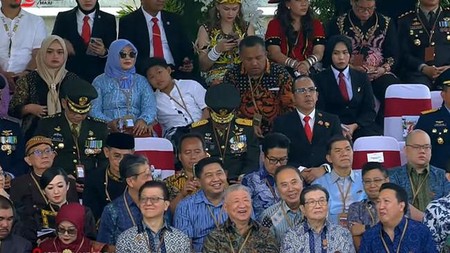 Konglomerat Indonesia Viral Hadir di Upacara Kemerdekaan RI ke-79 di IKN