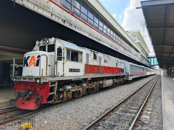 Peningkatan Penumpang Kereta Api di Sumatera Utara pada Semester I 2024 Mencapai 17 Persen