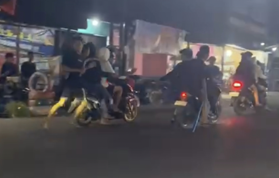 Polisi Medan Dibacok Saat Menangkap Geng Motor Bersenjata di Jalan Klambir V, Medan