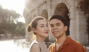 Thariq Halilintar dan Aaliyah Massaid Nikmati Honeymoon di Italia, Tampil dengan Gaya Baru!
