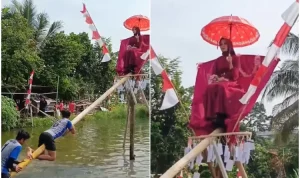 Viral Lomba Panjat Pinang Berhadiah Janda Muda di Cianjur, Wanita Cantik Menunggu di Puncak Diperebutkan Para Pria