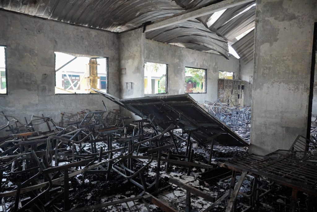 Wali Kota Medan Bobby Nasution Instruksikan Segera Perbaiki Enam Ruangan SMP Negeri 20 Medan yang Terbakar