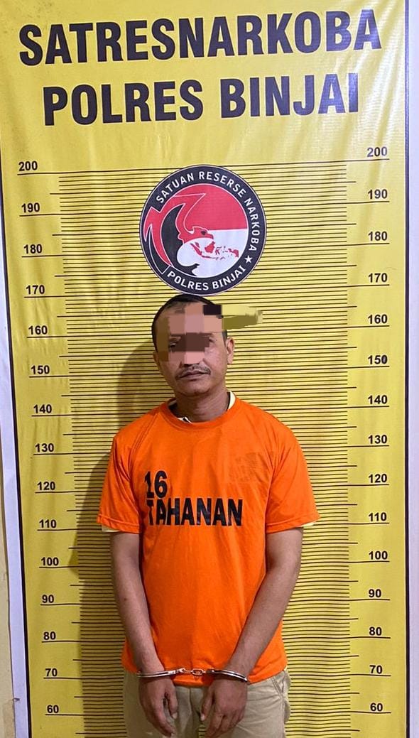 Pelaku yang diamankan petugas kepolisian.(Istimewa)