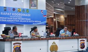 Rapat koordinasi penataan dan penertiban lalu-lintas menjelang PON XXI Tahun 2024 Aceh-Sumut di Mapoldasu, Kamis (8/8/2024). BP/ist