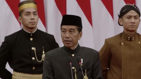 Presiden Joko Widodo: Capaian Kemiskinan Turun Drastis, Inflasi Terkendali, dan Pertumbuhan Ekonomi Stabil