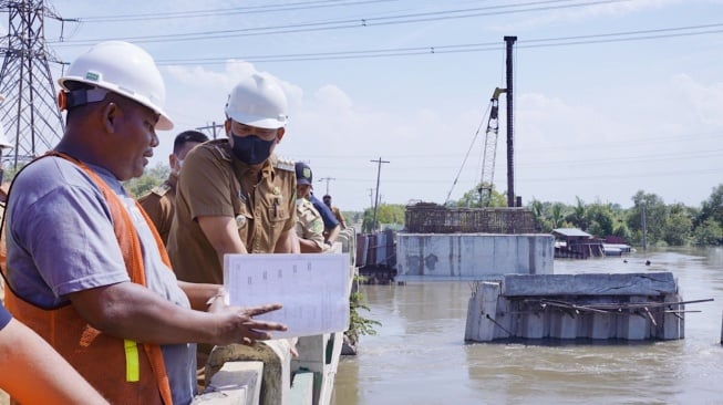 Wali Kota Medan Bobby Nasution Tuntaskan Pembangunan Jembatan Titi Dua Sicanang di Belawan, Dorong Wisata Mangrove dan Ekonomi Warga