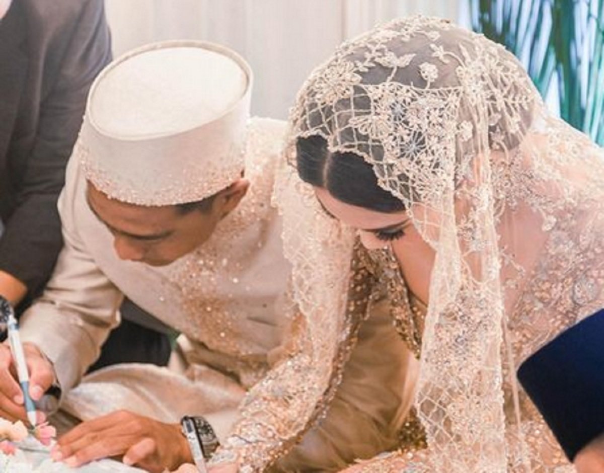 Pratama Arhan dan Azizah Salsha Unggah Foto Pernikahan di Tengah Isu Perselingkuhan