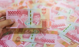 Nilai Tukar Rupiah Terhadap Dolar AS Melemah, Deflasi dan Kondisi Manufaktur Tekan Kurs