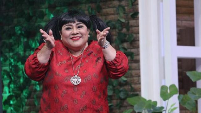 Komedian Nunung Bersiap Jalani Operasi Kanker Payudara: Doa dan Dukungan Publik Mengalir