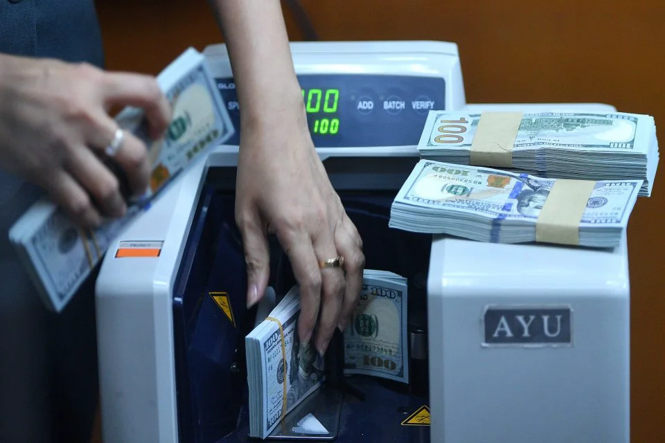 Rupiah Menguat Terhadap Dolar AS, Menanti Data Inflasi AS