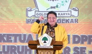Airlangga Hartarto Resmi Mundur dari Ketua Umum Partai Golkar, Apa Alasan Utamanya?