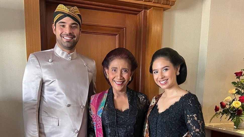 Pernikahan Nadine Kaiser Putri Susi Pudjiastuti Menikah dengan Pria Bule di Tengah Tradisi Jawa