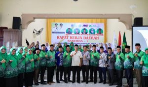 Asisten I Pemko Binjai hadir Rakerda ke-1 Persatuan Guru Madrasah kota Binjai.