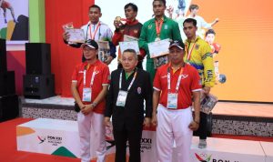 Trimedya Panjaitan ketum PP-PGSI buka pertandingan Gulat pada PON XXI Aceh-Sumut 2024.