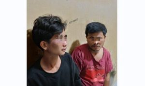 Dua pria terduga pelaku rudapaksa terhadap siswi SMA di Kabupaten Labuhanbatu dihajar warga. Keduanya diduga menyekap korban lalu menyetubuhinya bersama beberapa orang lainnya beramai-ramai.
