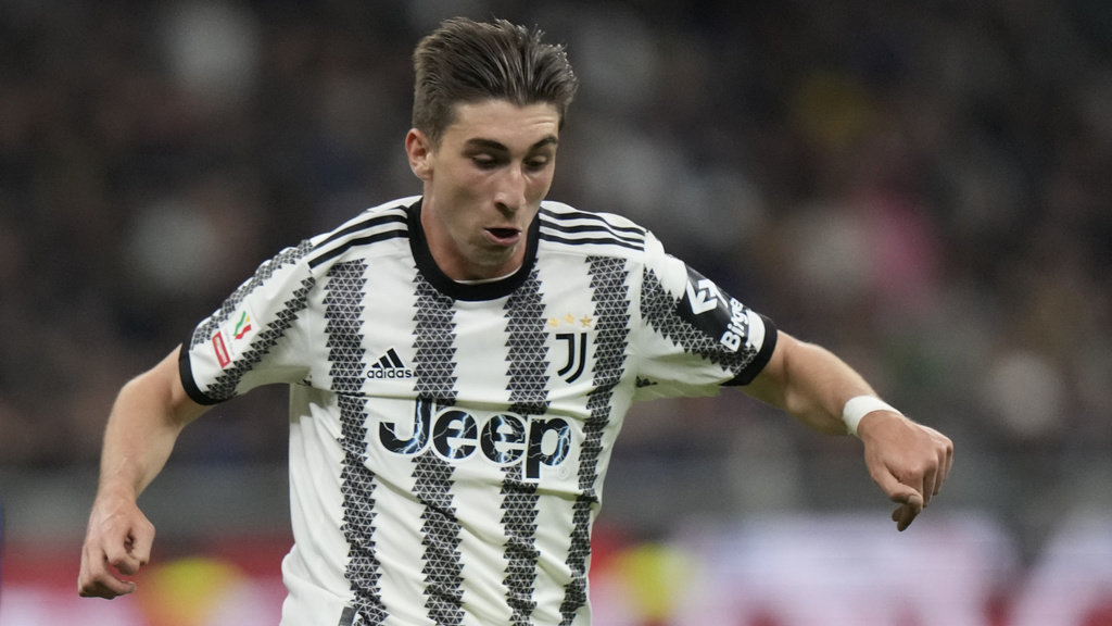 Prediksi Skor Laga Seru Juventus vs Napoli di Serie A Italia 2024-25