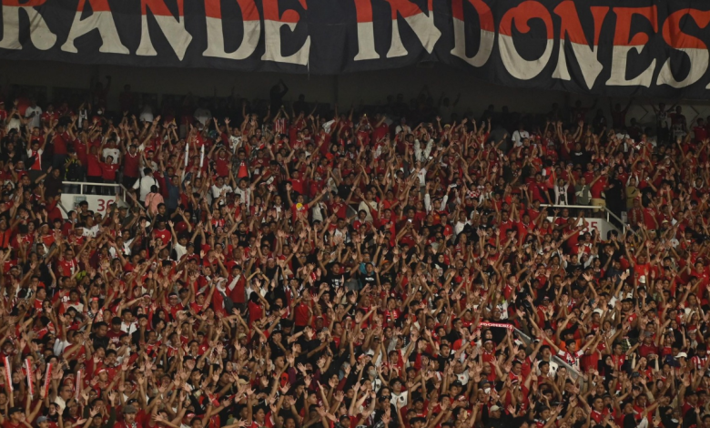 Tawuran Antar Suporter Warnai Laga Timnas Indonesia vs Australia