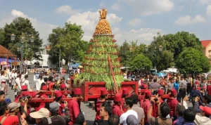 Tradisi Unik Peringatan Maulid Nabi Muhammad SAW 1446 Hijriah di Indonesia