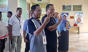 Pasangan MARI sedang menjalani pemeriksaaan kesehatan di RSUZA.