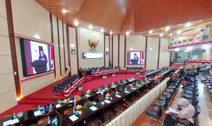 Rapat paripurna di Gedung DPRD Medan. BP/ist
