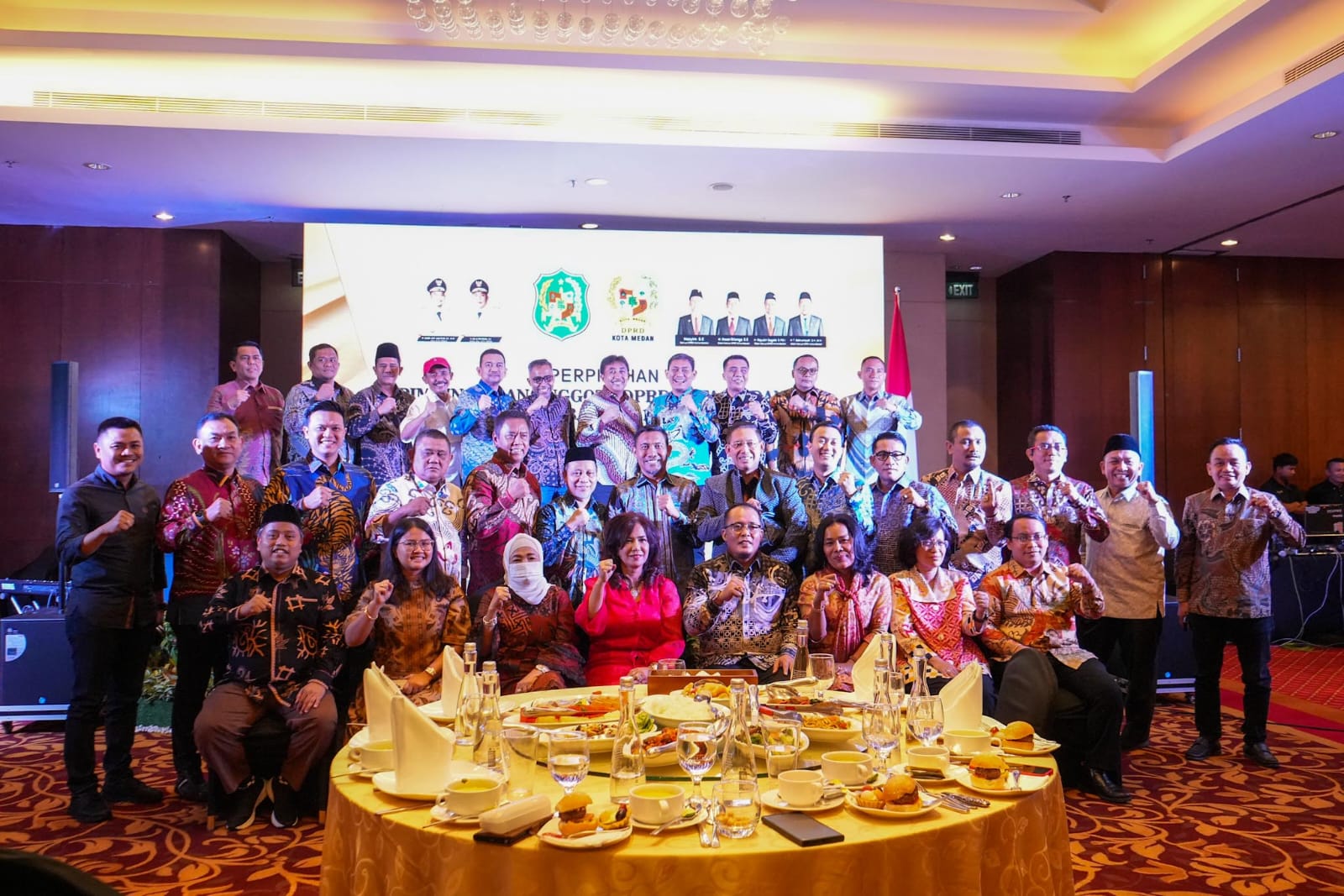 Perpisahan pimpinan dan anggota DPRD Medan priode 2019–2024 di Hotel JW Marriot Medan, Sabtu (14/9/2024) malam. BP/erwan