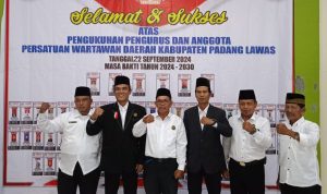 Foto bersama pengurus Wartawan daerah kabupaten Padang Lawas