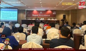 KPU Sumut ketika menggelar rapat pleno.(Istimewa).