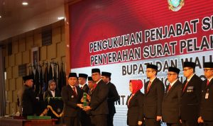 Pj Gubsu mengukuhkan PJs Bupati dan Wali Kota.(Istimewa)