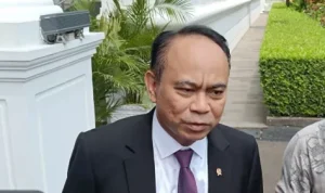Imbauan Kominfo untuk Penyiaran Azan Maghrib, Jadi Polemik?