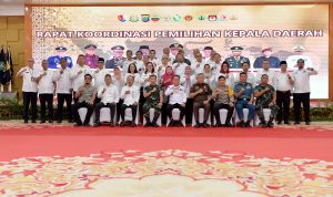 Penjabat Gubernur Sumatera Utara, Agus Fatoni, menyatakan optimisme bahwa Sumut dapat menjadi contoh terbaik, BP/Diskominfo.