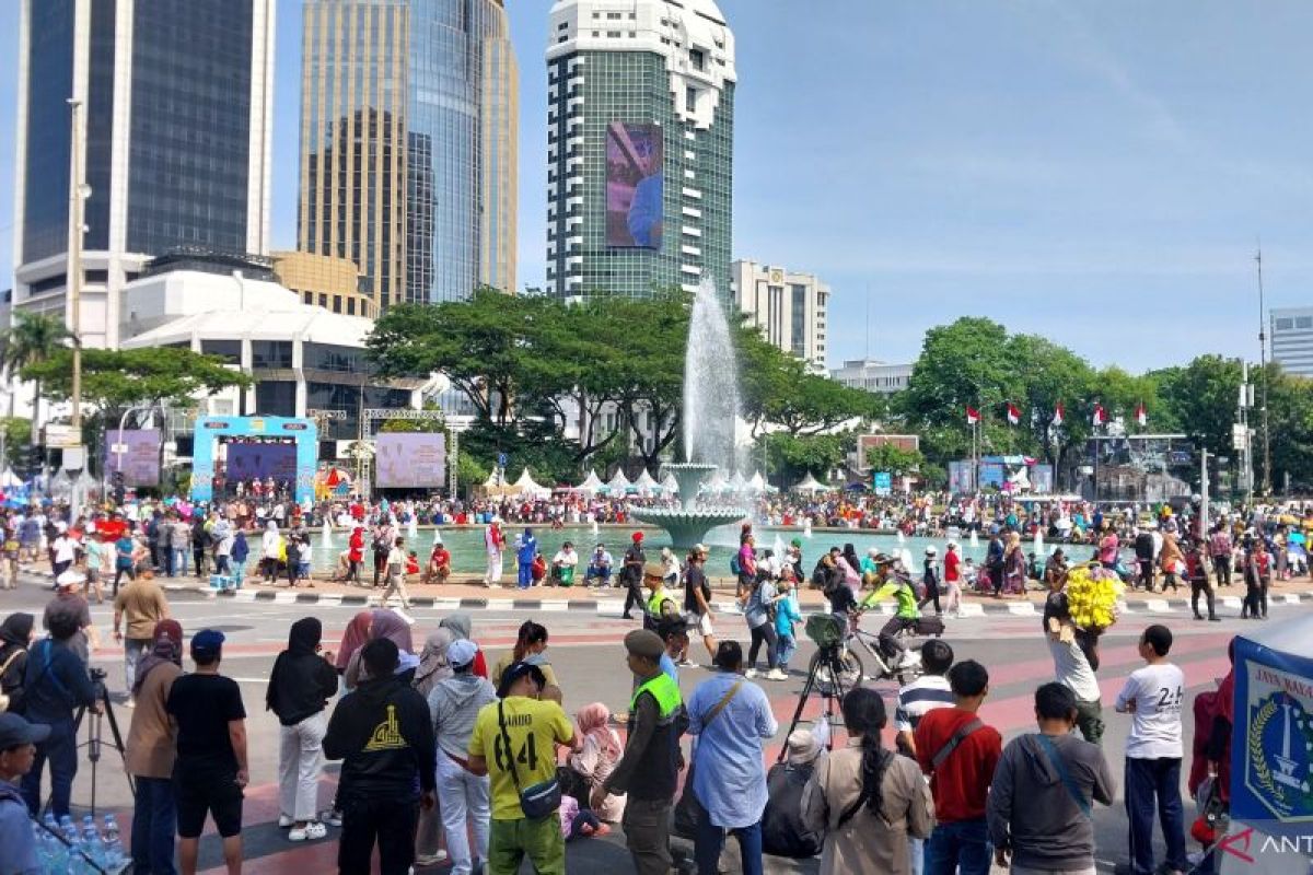 Area simpang Patung Kuda dipadati masyarakat, BP/ANTR.