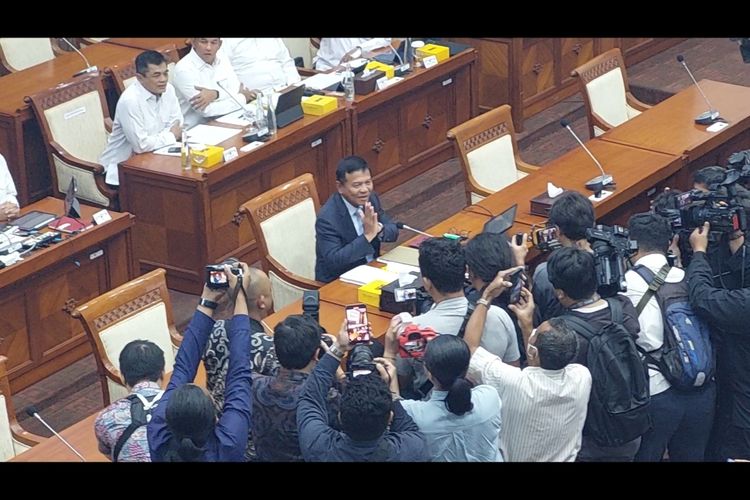 Wakil Menteri Pertahanan (Wamenhan) M. Herindra sebelum mengikuti fit and proper test calon Kepala BIN, di Gedung DPR, Rabu (16/10/2024). BP/KMPS