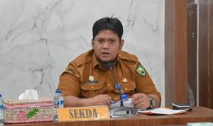 Pj Sekdako Padangsidimpuan M Ary Junaidi DP Lubis saat menghadiri Rakor Penanganan Bencana Alam di Aula Polres Padangsidimpuan, Senin (14/10-24). Foto : BP/AA