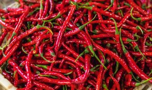 Kenaikan Harga Pangan di Indonesia per 13 Oktober 2024, Bapanas Catat Lonjakan Harga Cabai dan Beras