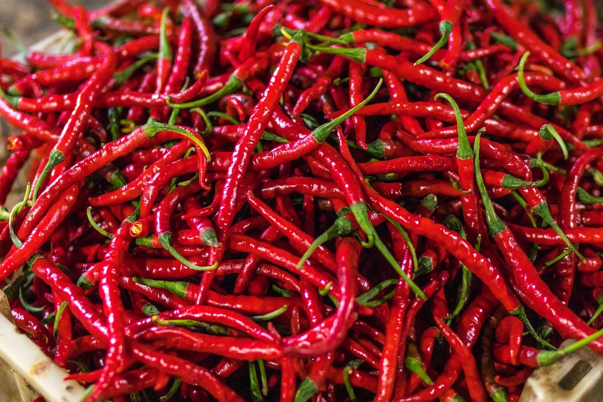 Kenaikan Harga Pangan di Indonesia per 13 Oktober 2024, Bapanas Catat Lonjakan Harga Cabai dan Beras
