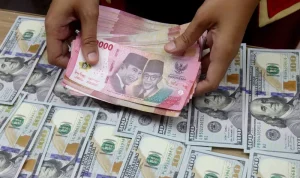 Kurs Rupiah Menguat, Pasar Tunggu Indeks Kepercayaan Konsumen